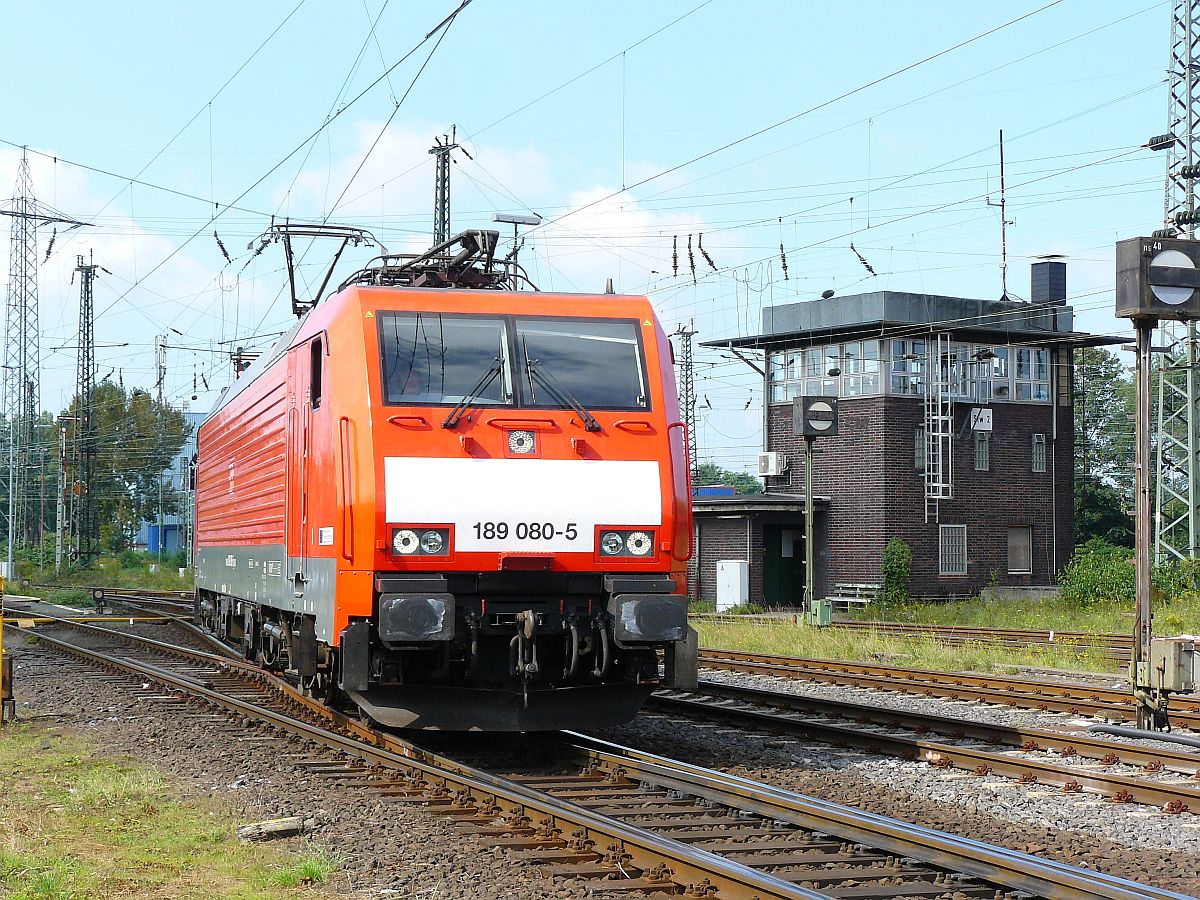 DB Schenker Lok 189 080-5 Oberhausen 12-09-2014.
DB Schenker locomotief 189 080-5 Oberhausen West, Duitsland 12-09-2014.