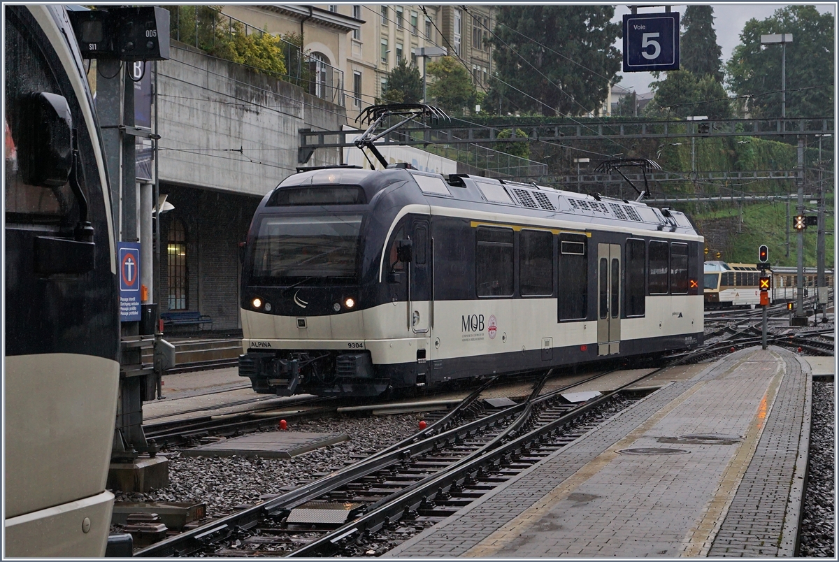 Der Alpina ABe 4/4 9304 rangiert in Montreux.
14. Sept. 2018