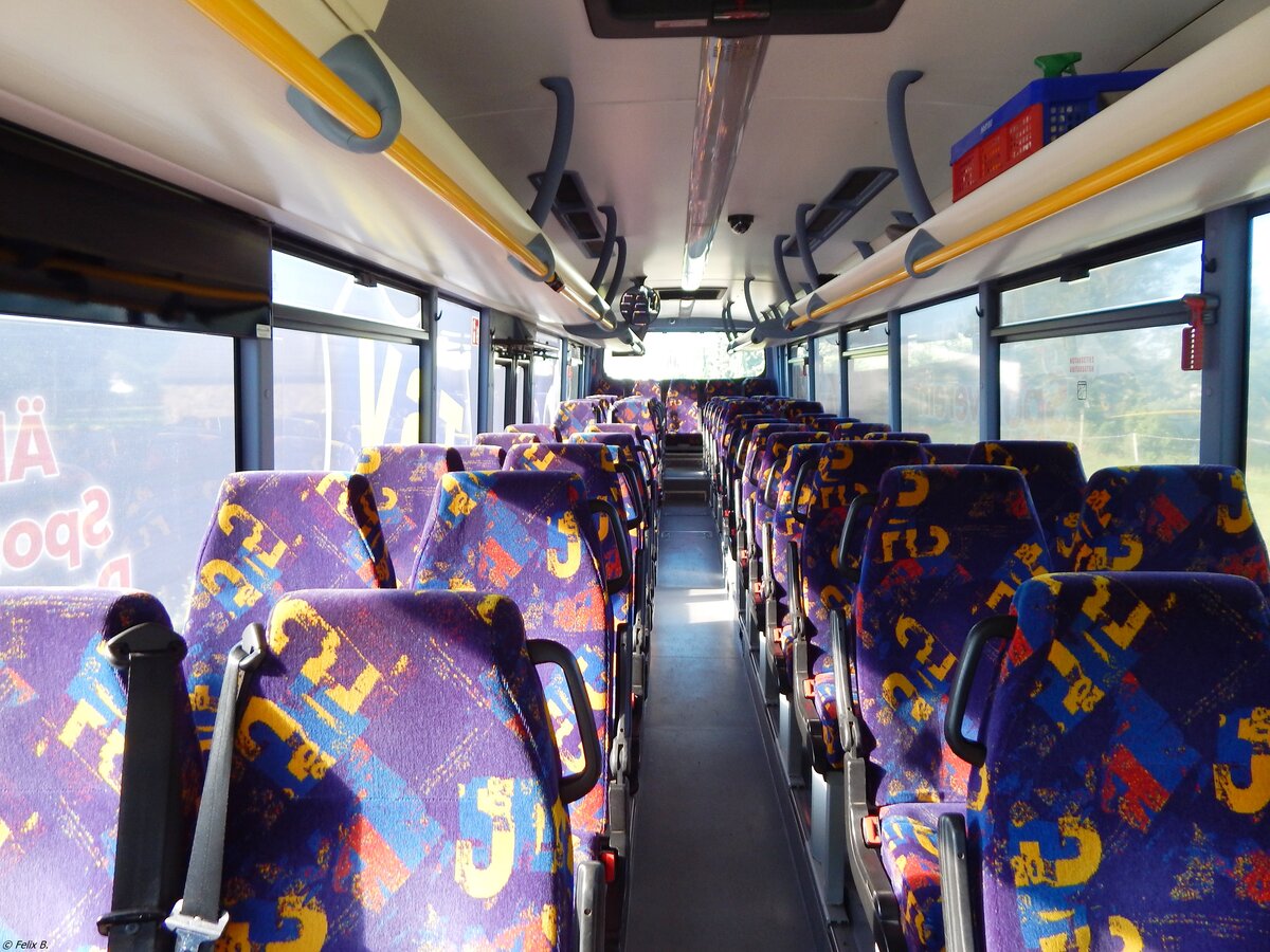 Der Fahrgastraum eines Irisbus Crossway der MVVG in Bredenfelde.
