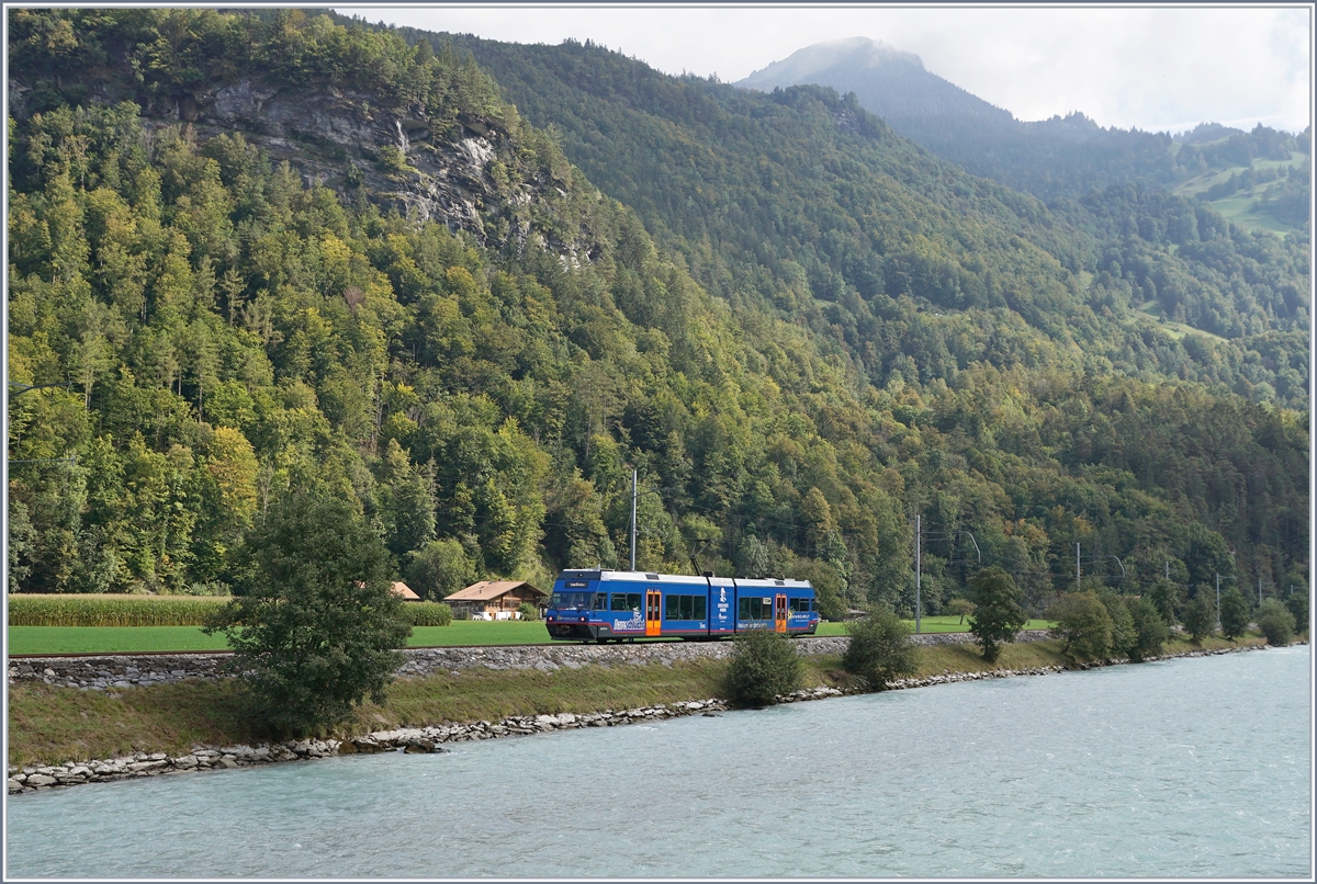 Der MIB Be 2/6 13 auf der Fahrt nach Innertkirchen kurz nach der Abfahrt in Aareschlucht West.

22. Sept. 2020