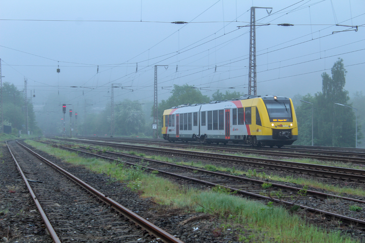 Der VT 501 der HLB war am heutigen 11.05.2018 als RB 95 von Dillenburg nach Siegen unterwegs. Hier aufgenommen in Siegen Ost.