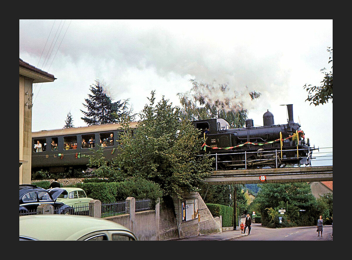 Die Gaswerkbahn Bern - Abschiedsfahrten am 31.August 1968: Diese Brücke über die Eichholzstrasse ist heute abgebrochen. 