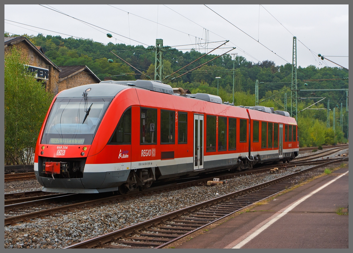 Dieseltriebwagen 648 206 / 706 (Alstom Coradia LINT 41) der DreiLnderBahn als RB 95 (Au/Sieg-Siegen-Dillenburg), fhrt am 22.09.2013 in den Bahnhof Betzdorf/Sieg ein.