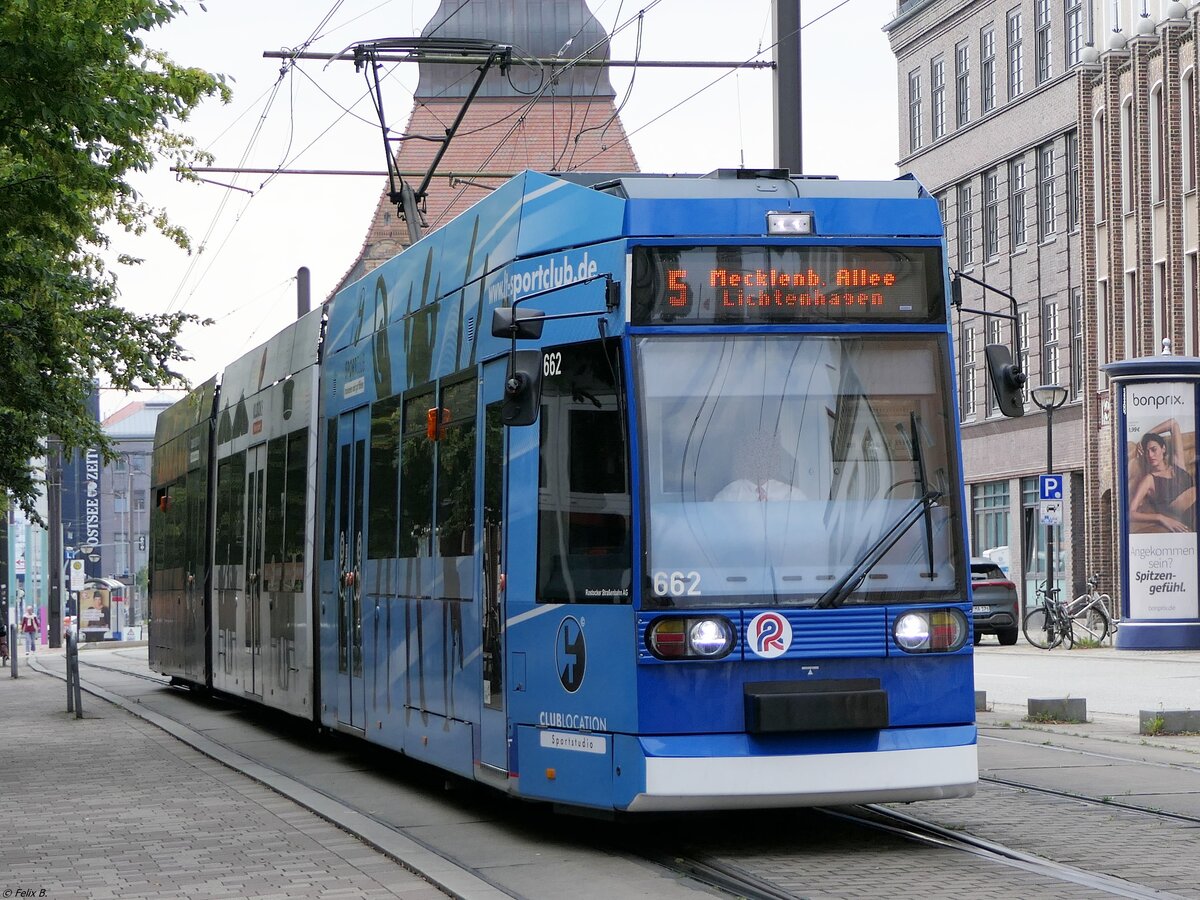 DUEWAG 6N1 NR. 662 der RSAG in Rostock.