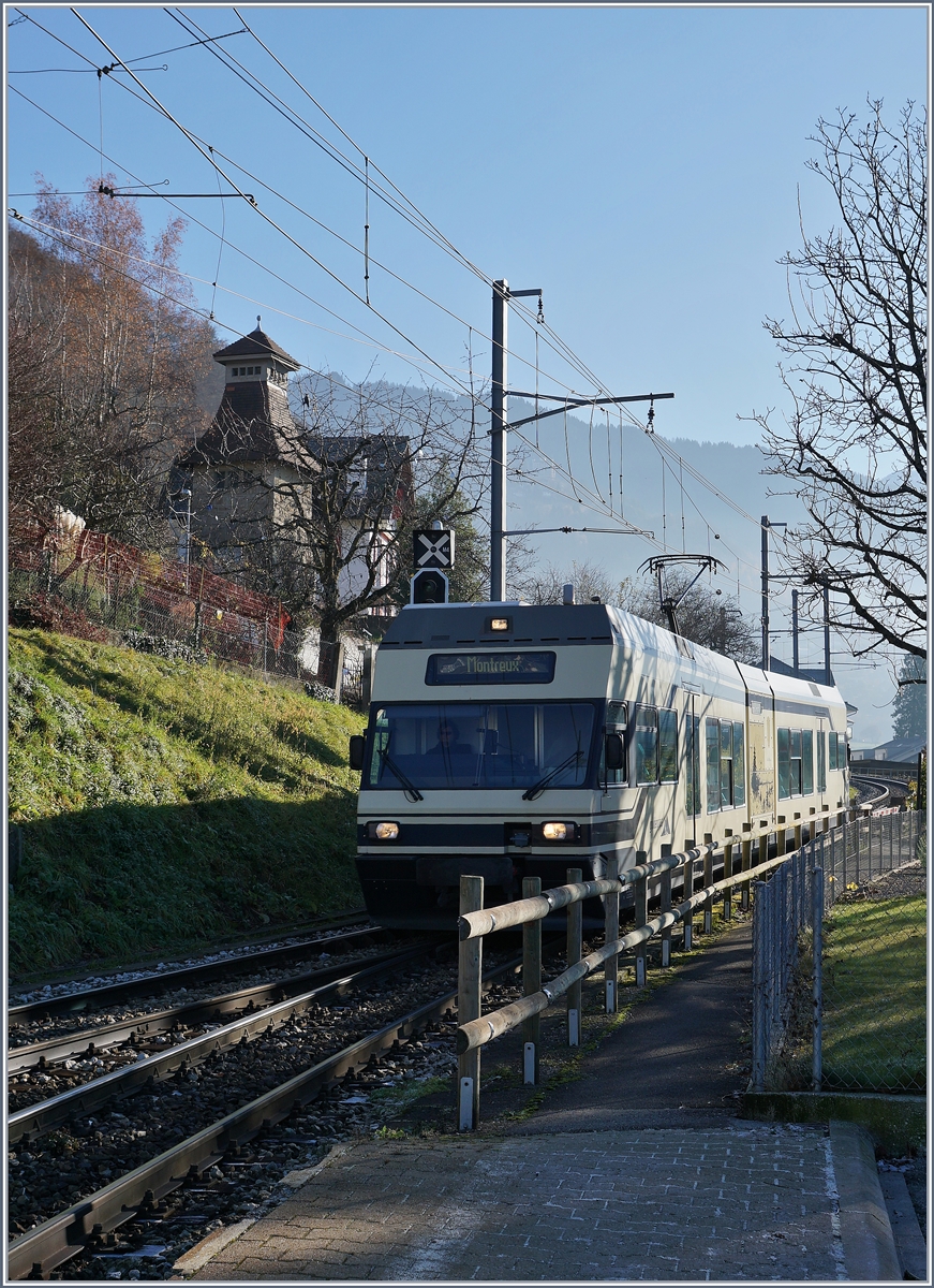 Ein CEV MVR GTW Be 2/6 erreicht Chernex.
8. Dez. 2016