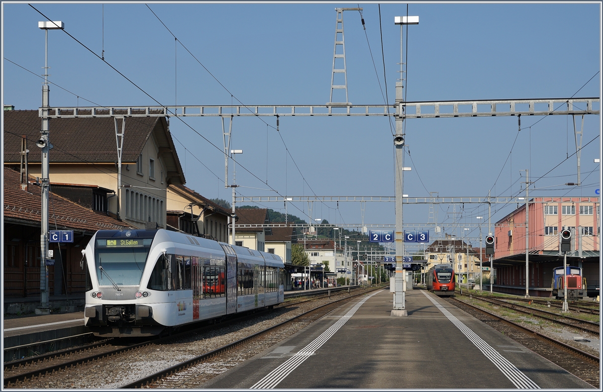 Ein SBB THURBO 526 780-4 als S2 nach St.Gallen.
11.09.2016