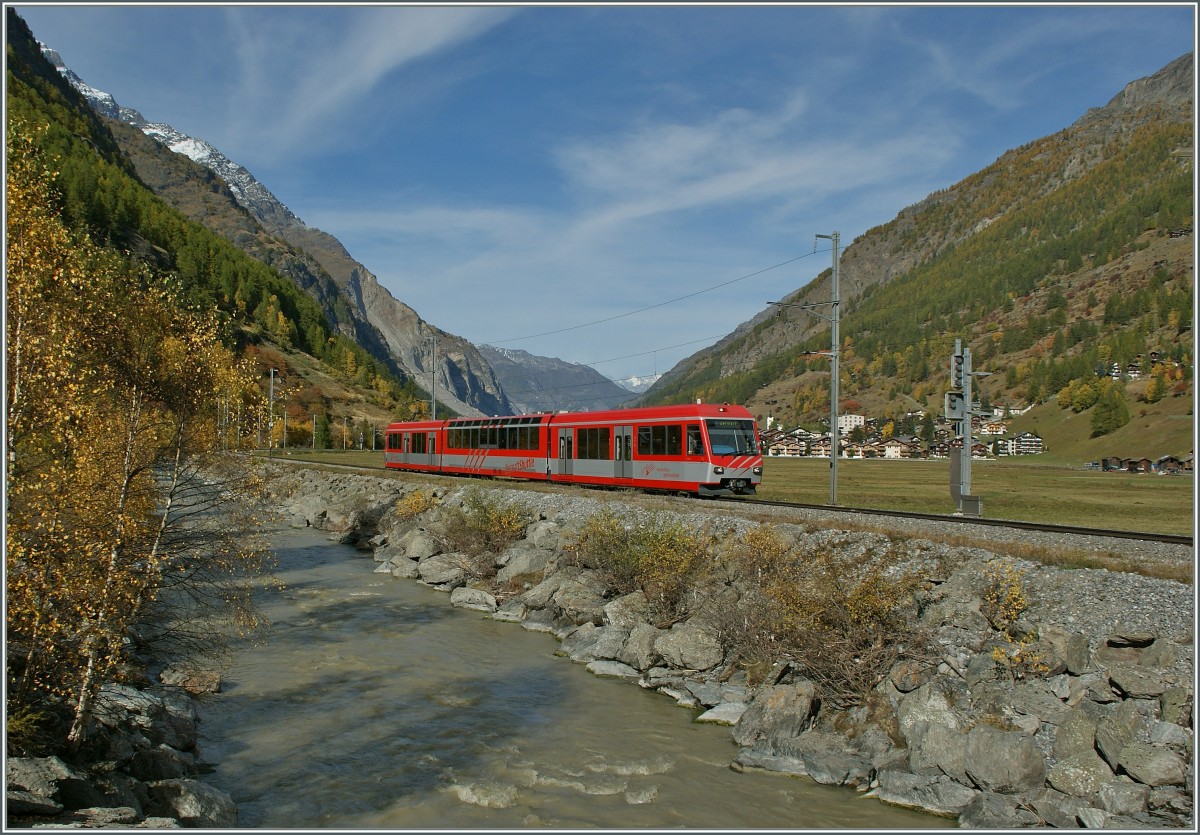 Ein  Zermatt-Shuttle  bei Tsch. 
21. Oktober 2013