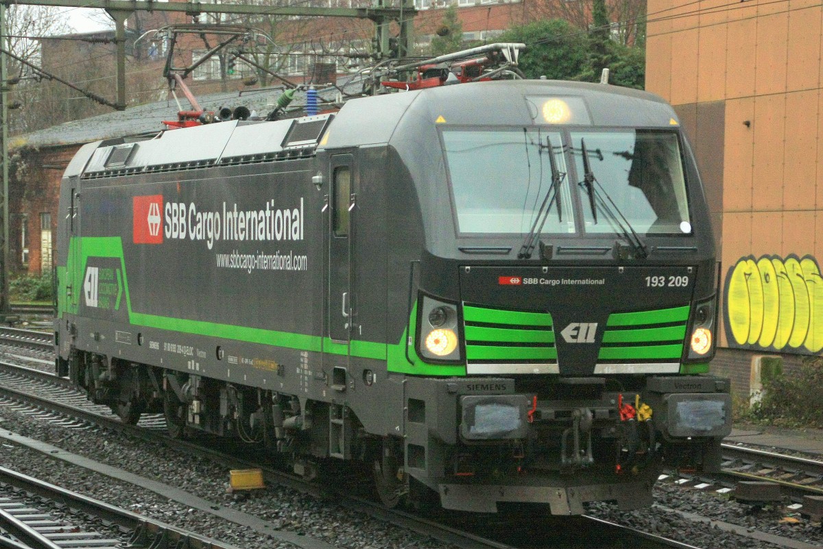 ELL/SBB Cargo International 193 209 als Lz
Hamburg-Harburg -> Hamburg-Waltershof am 18.12.2014
