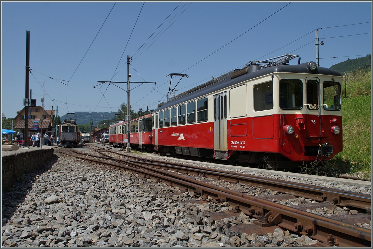 Feiertagesruhe für den CEV BDe 2/4 N° 75 in Blony.
9. Juni 2014