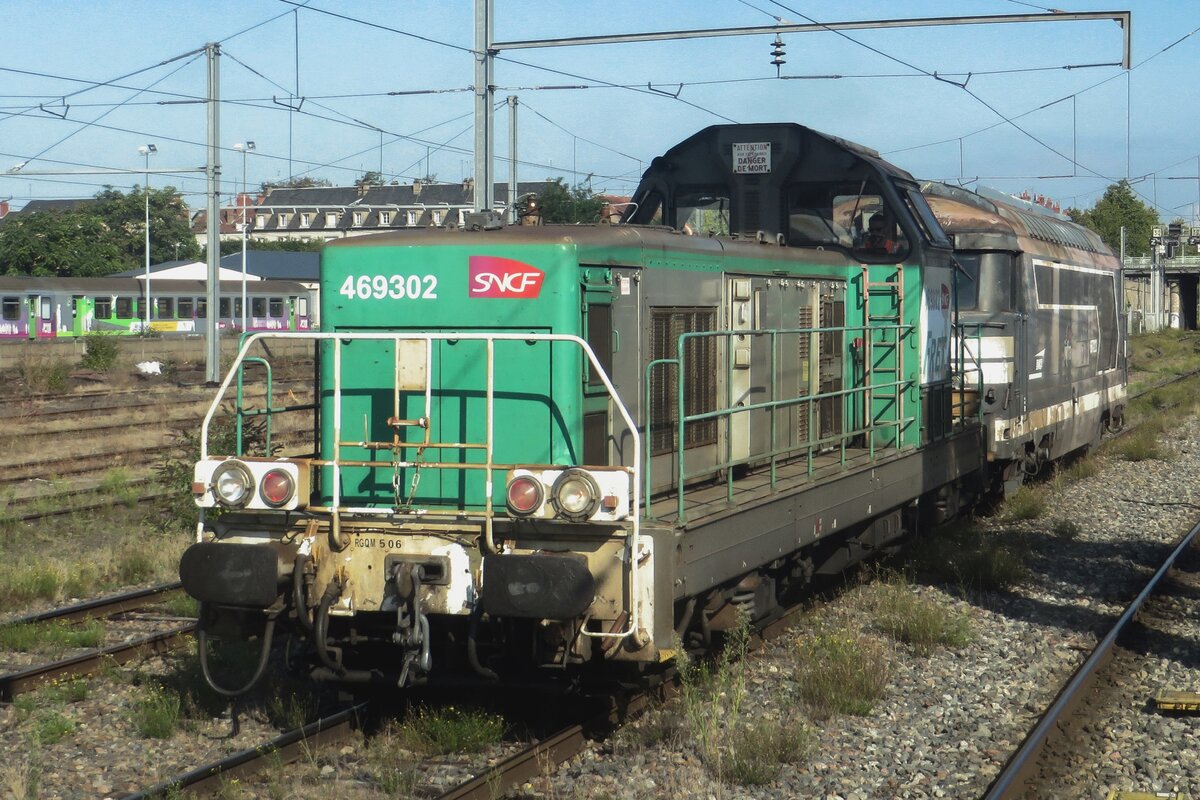 FRET 69302 rangiert am 18 September 2021 in Nevers.