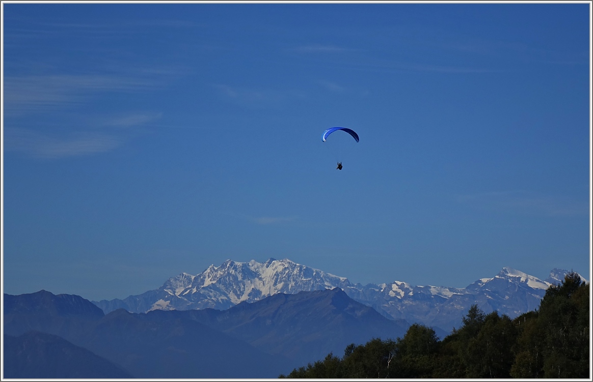 Gleitflug ins Tal
(26.09.2014)