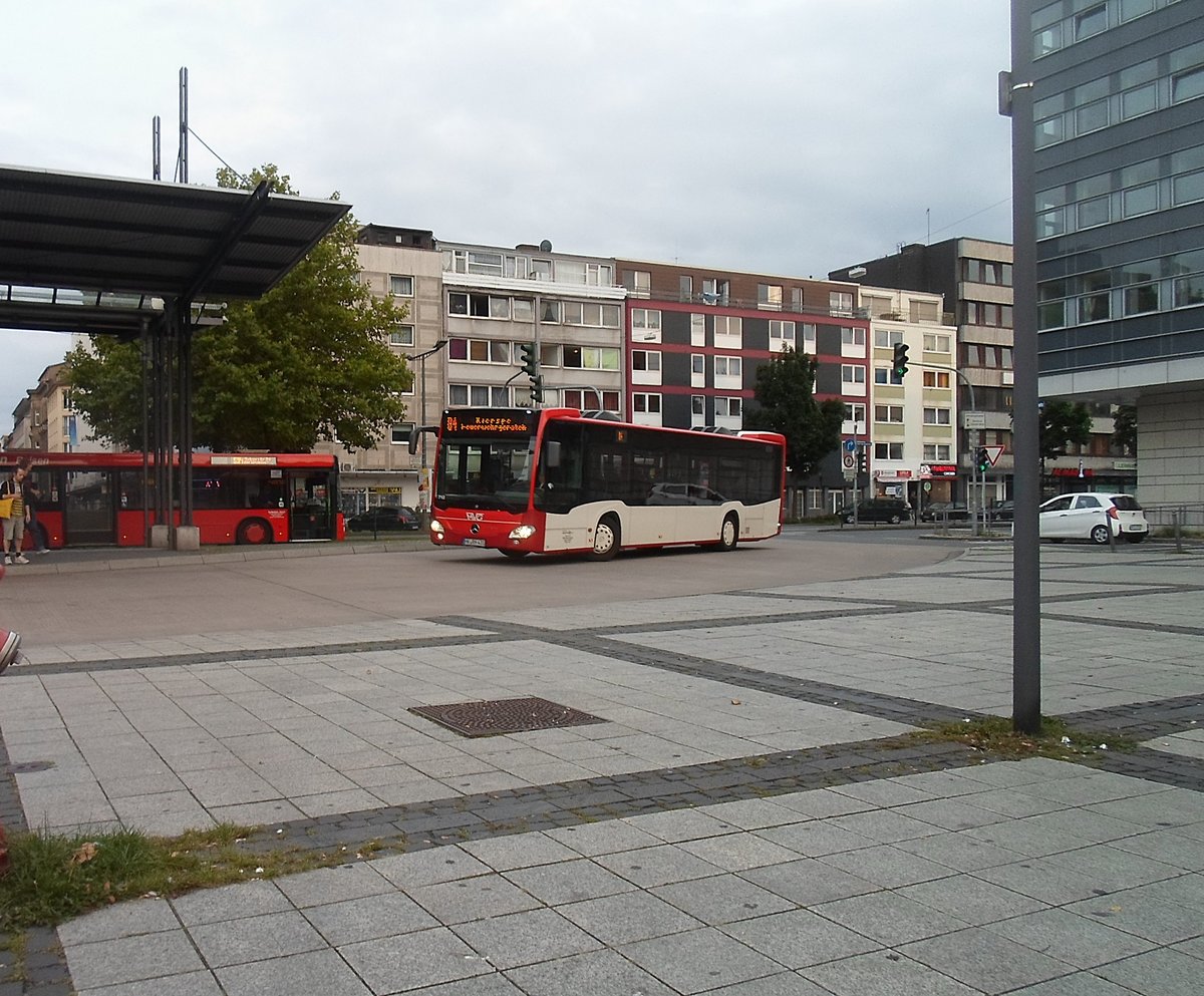 Hagen Hbf (Busbahnhof) Bus der Listertaler  im Auftrag der MVG Ldenscheid  SAMSUNG ST76 / ST78, Aufnahmezeit: 2017:06:14