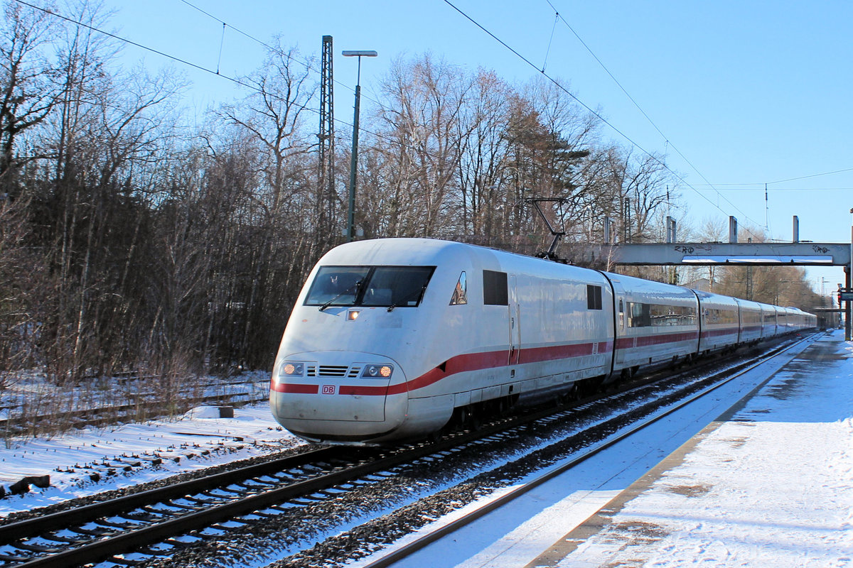 ICE 401 012-0 auf den Weg nach Hamburg. Tostedt, 12.02.2021 // freundlichen Gru� zur�ck an den Triebfahrzeugf�hrer!