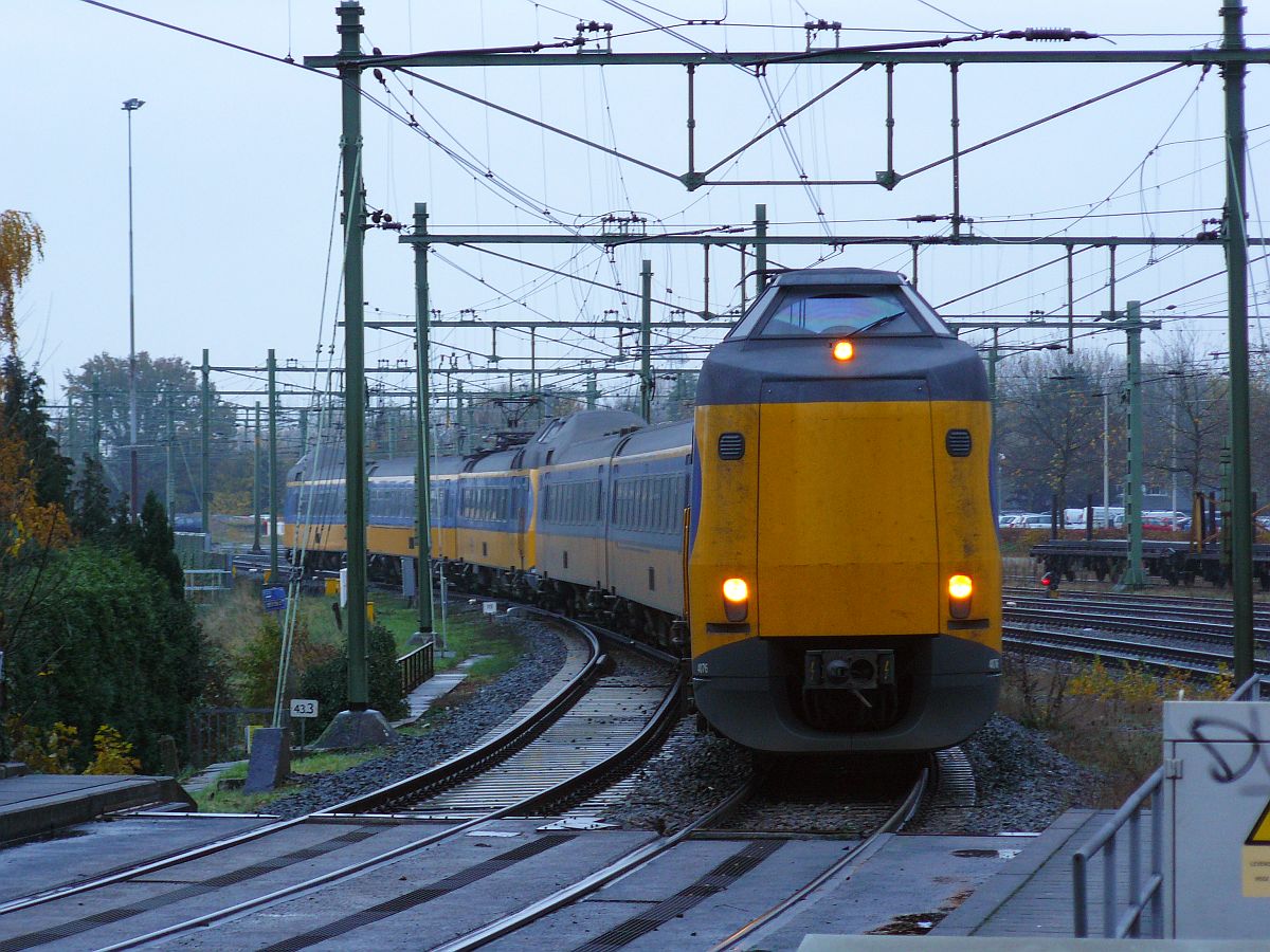 ICM-III  TW 4076 einfahrt Deventer 28-11-2013.

ICM-III 4076 komt aan uit de richting Zutphen op spoor 4 in Deventer 28-11-2013.