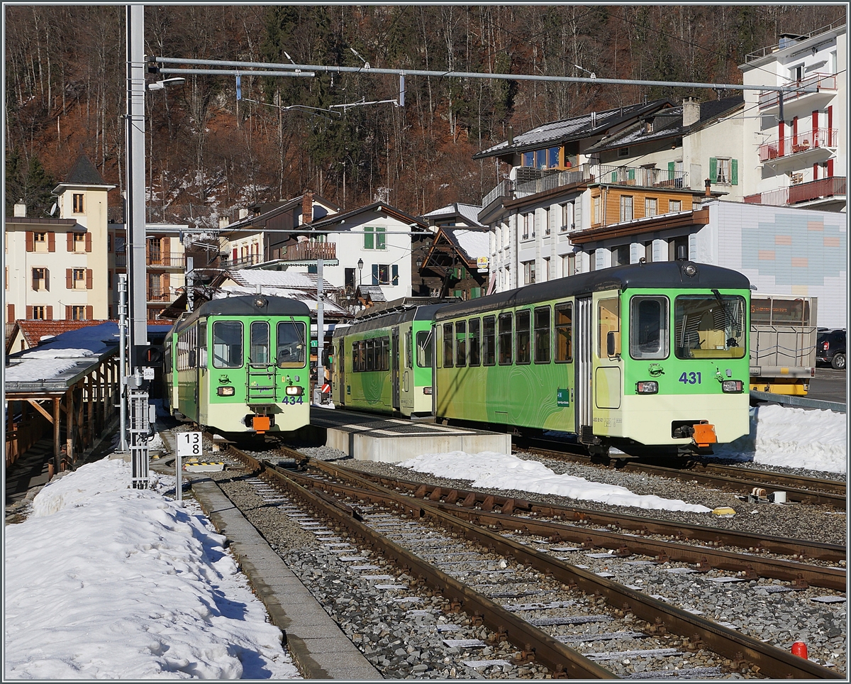 In Le Sépey kreuzen sich der ASD REgioanzugübe 427 von Les Daiblerets nach Aigle und der in der Gegenrichtung fahrende Regionalzug 428. 

8. Februar 2021