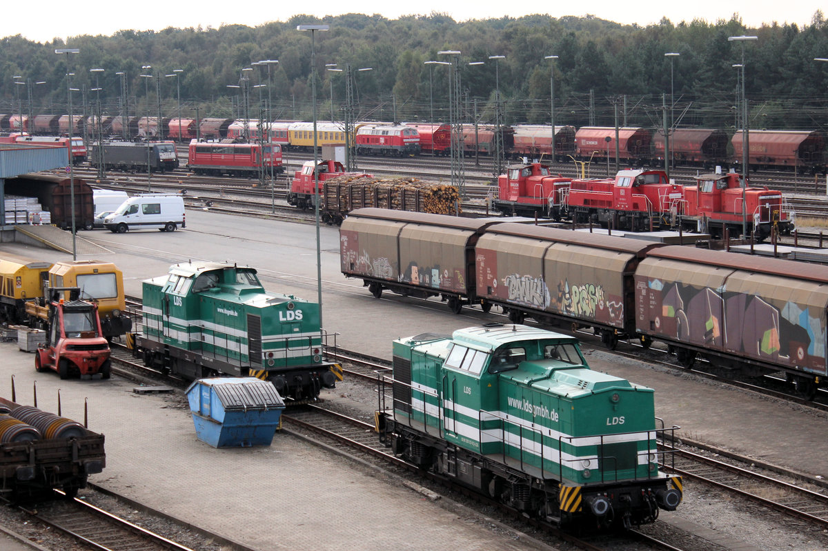 LDS 203 127-6 und dahinter LDS 293 501-3 am 22.09.2016 in Maschen - Rangierbahnhof.