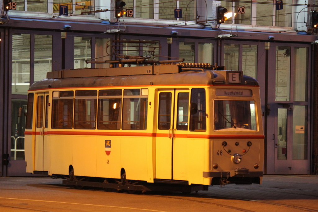 LOWA-Wagen 46 stand am 16.09.2014 auf dem Gelnde der Rostocker Straenbahn AG. 