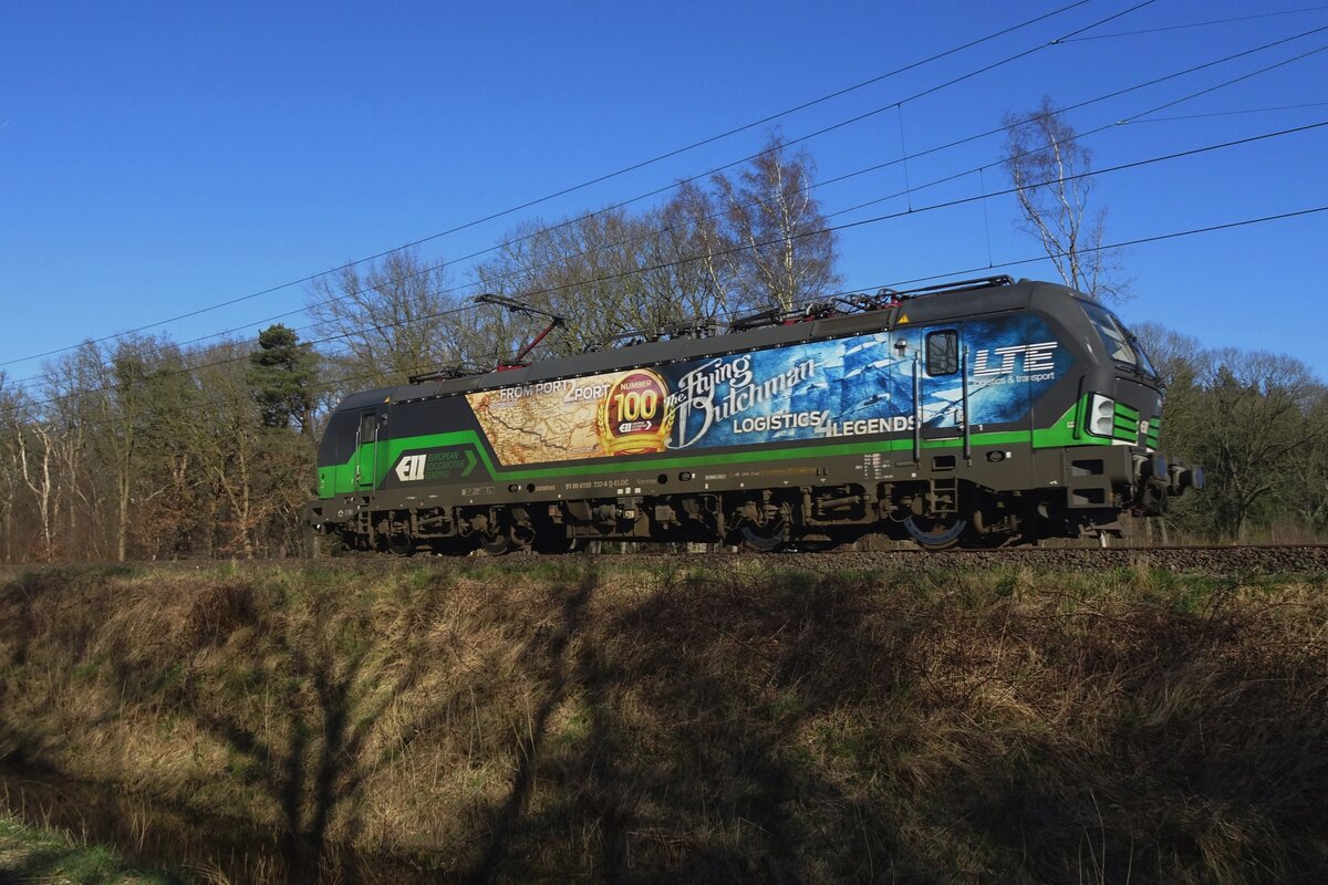 LTE 193 232 fliegt solo durch Tilburg Oude Warande am 8 März 2022.