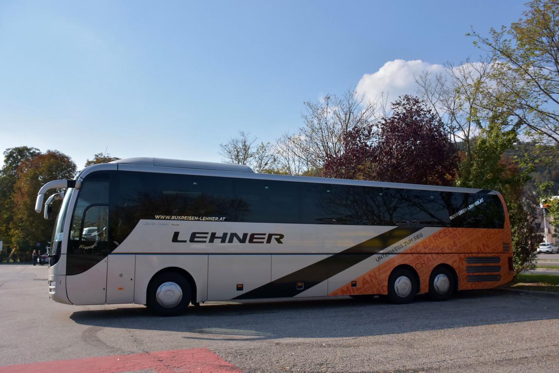 MAN Lion`s Coach von LEHNER Reisen aus �sterreich 09/2017 in Krems.