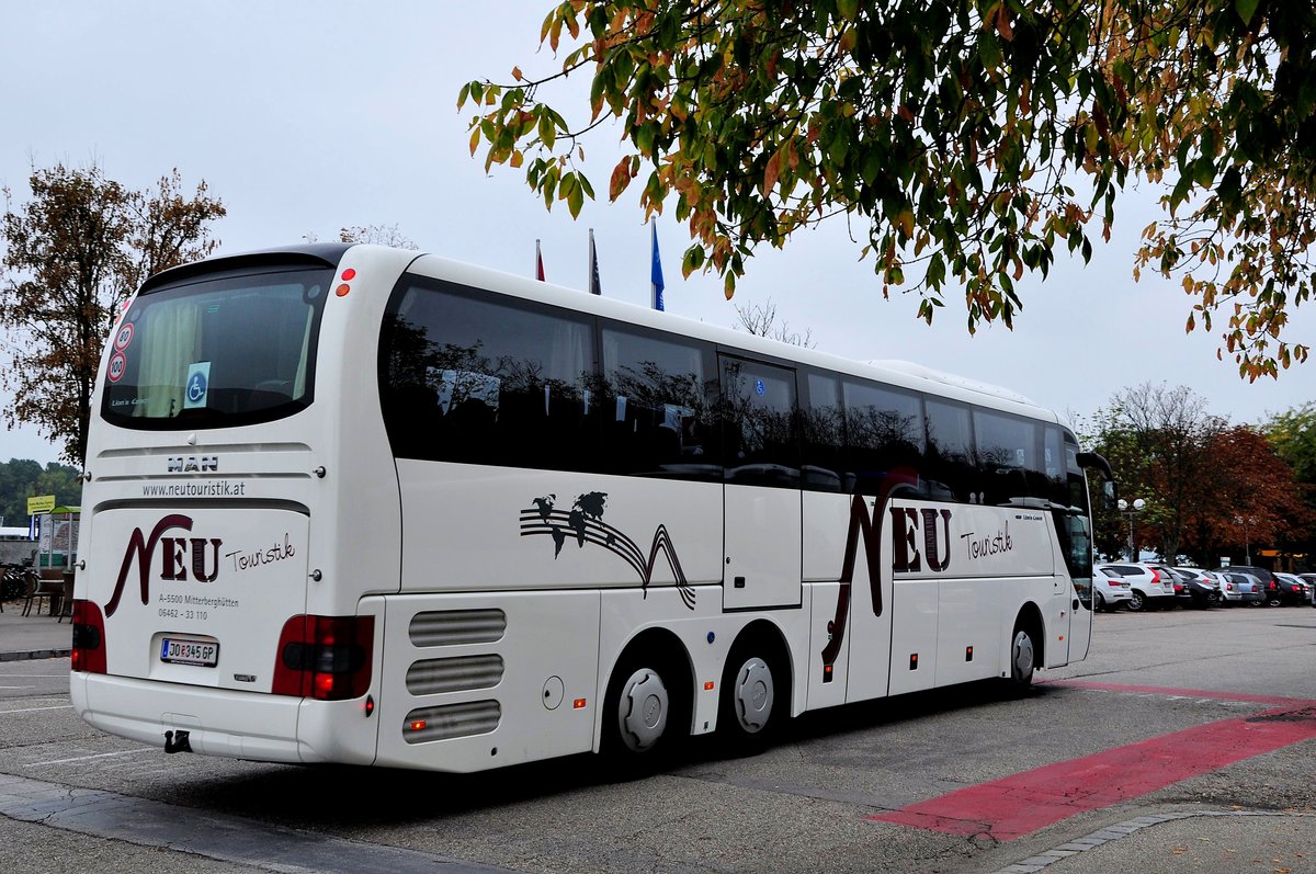 MAN Lions Coach von Neu Reisen aus �sterreich in Krems gesehen.