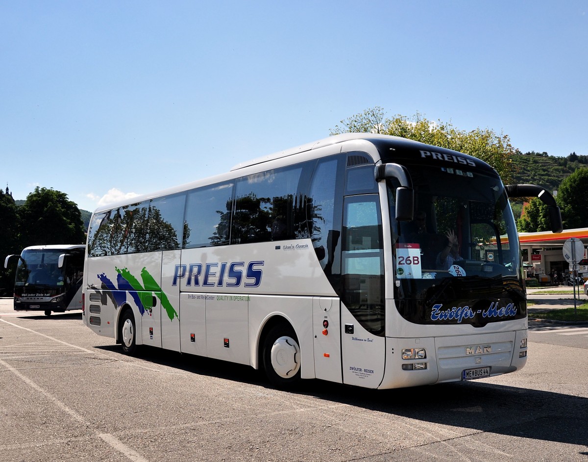 MAN Lions Coach von Preiss Reisen aus sterreich am 6.Juli 2014 in Krems gesehen.