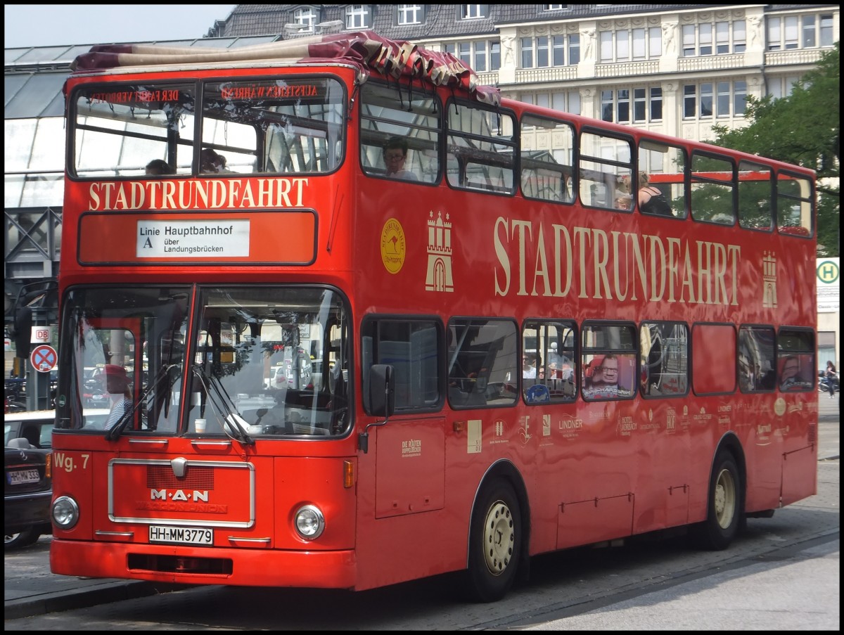 MAN SD 200 von Hamburg City Tour in Hamburg.