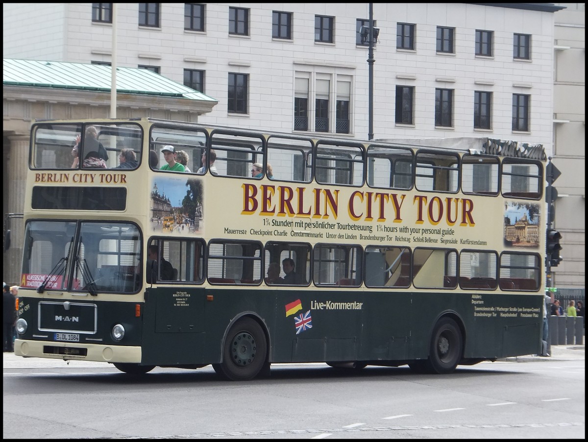 MAN SD 200 vom Sightseeing Berlin in Berlin.