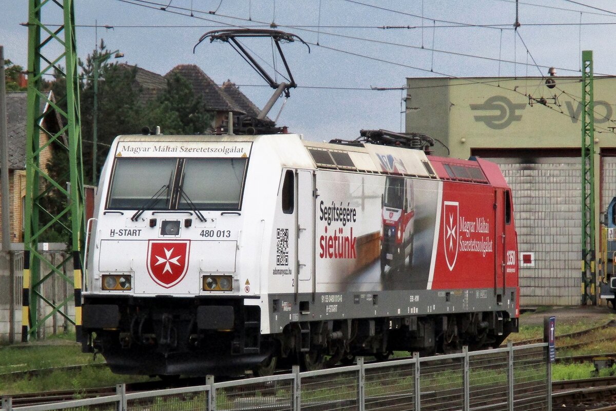 MAV 480 013 lauft am 19 September 2017 um in Györ.