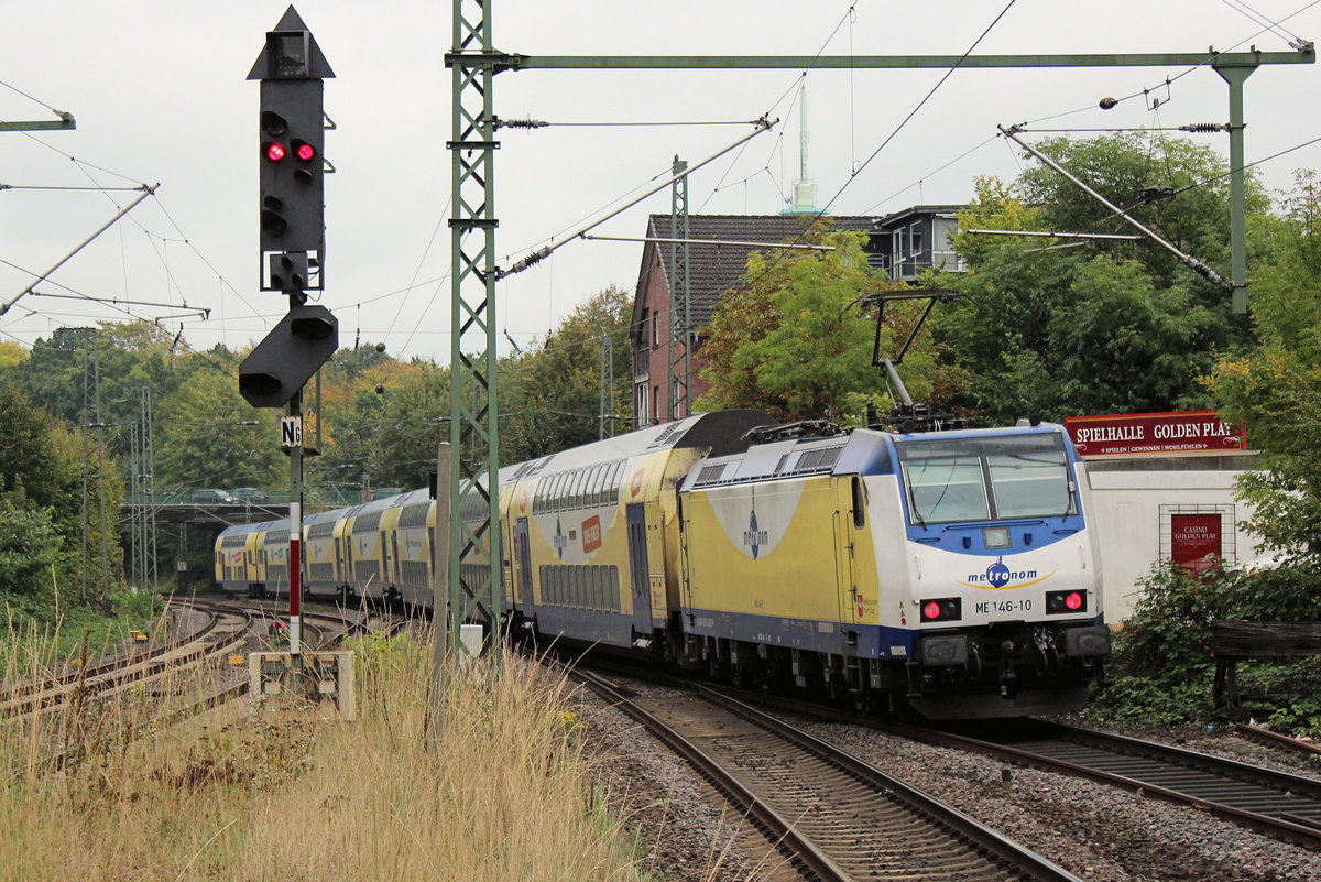 ME 146-10 verl��t den Buchholzer Bahnhof in Richtung Hamburg. Datum: 07.10.2020