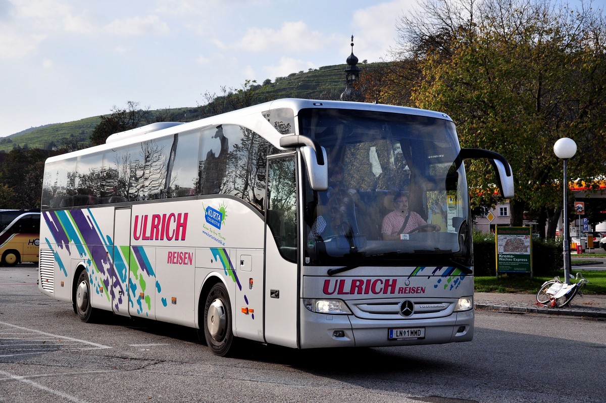 Mercedes Benz Tourismo von Ulrich Reisen aus �sterreich am 2.10.2014 in Krems.
