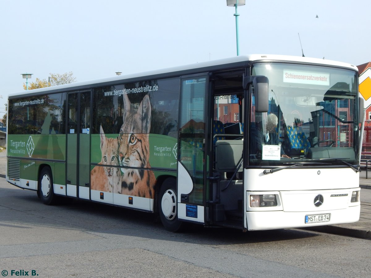 Mercedes Integro von Becker-Strelitz-Reisen aus Deutschland in Neubrandenburg.