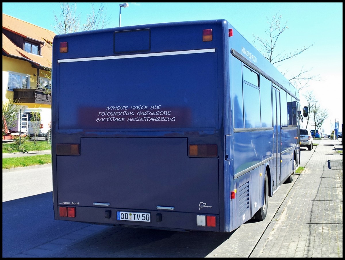 Mercedes O 405 von Event-Bus aus Deutschland im Gewerbegebiet Sassnitz.