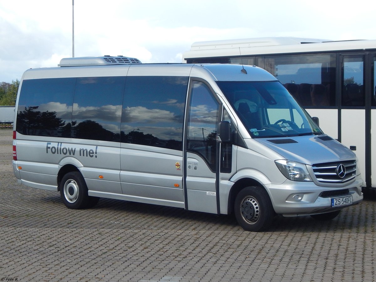 Mercedes Sprinter von Follow Me! aus Polen in Hannover.