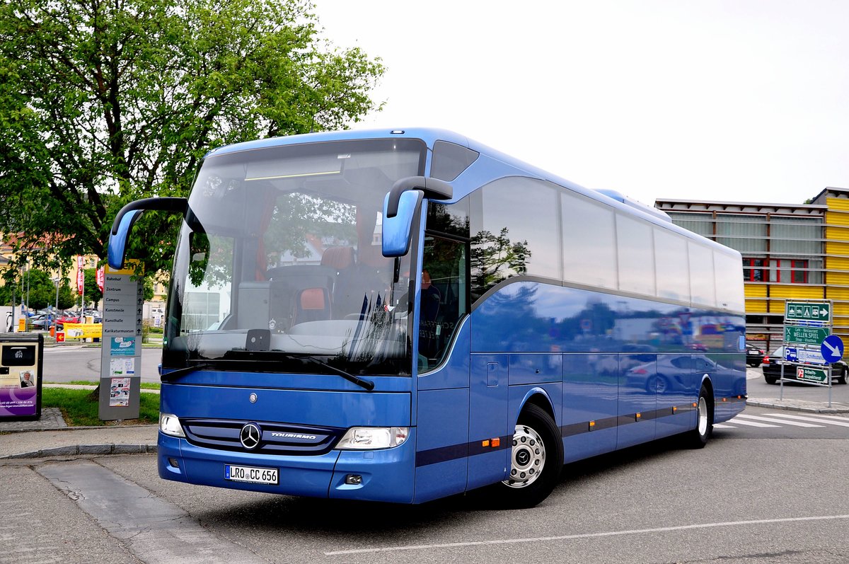 Mercedes Tourismo aus der BRD in Krems gesehen.