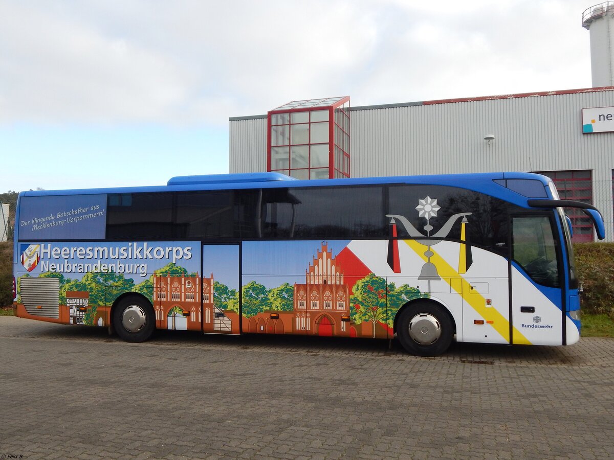 Mercedes Tourismo der Bundeswehr in Neubrandenburg. 