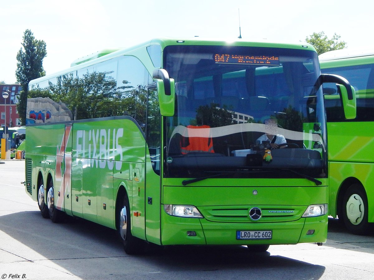 Mercedes Tourismo von Flixbus/Joost's aus Deutschland in Berlin.