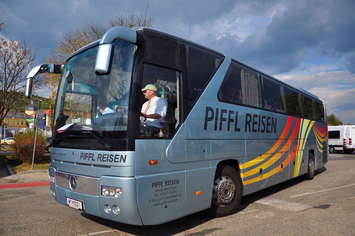 Mercedes Tourismo von Piffl Reisen aus �sterreich in Krems.
