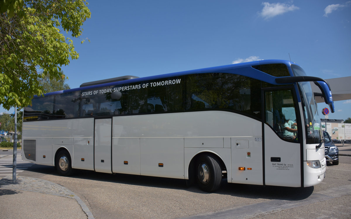 Mercedes Tourismo von Raf Trans aus PL 2017 in Krems.