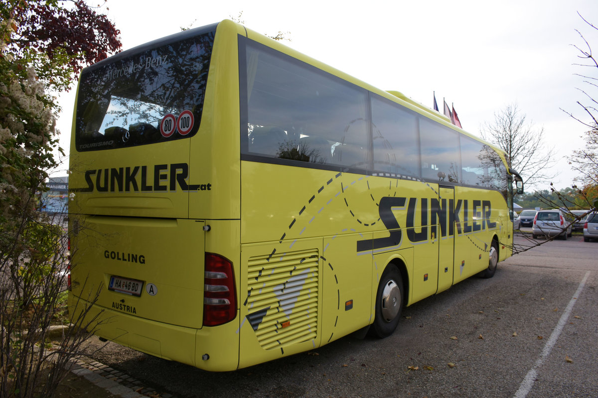 Mercedes Tourismo von Sunkler Reisen aus �sterreich in Krems.