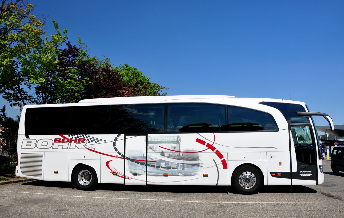 Mercedes Travego von BOHR Reisen aus der BRD in Krems gesehen.