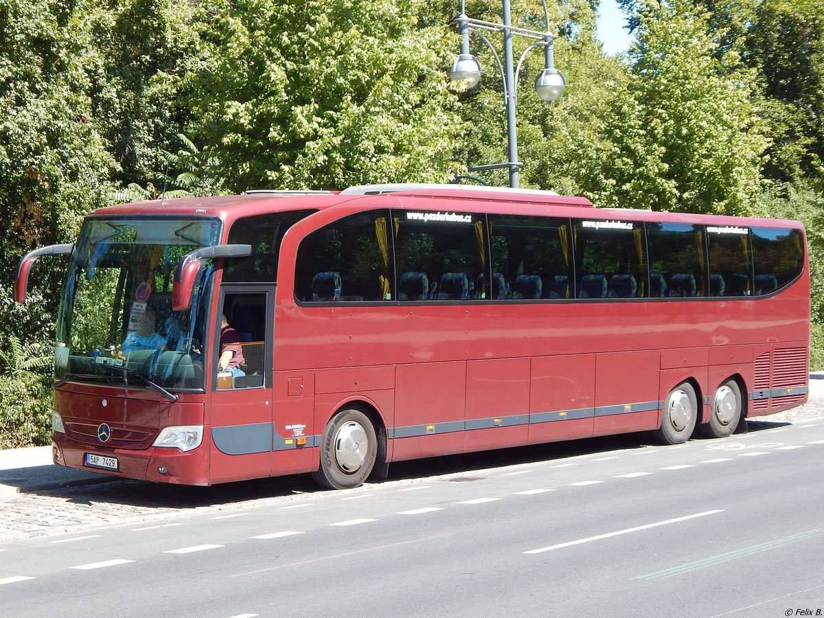 Mercedes Travego von Pavel Pazderka aus Tschechien in Berlin.