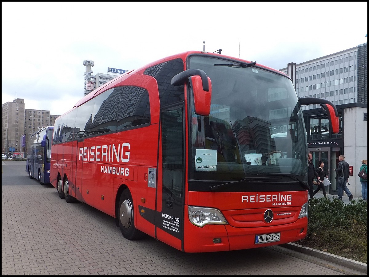 Mercedes Travego vom Reisering Hamburg aus Deutschland in Berlin.