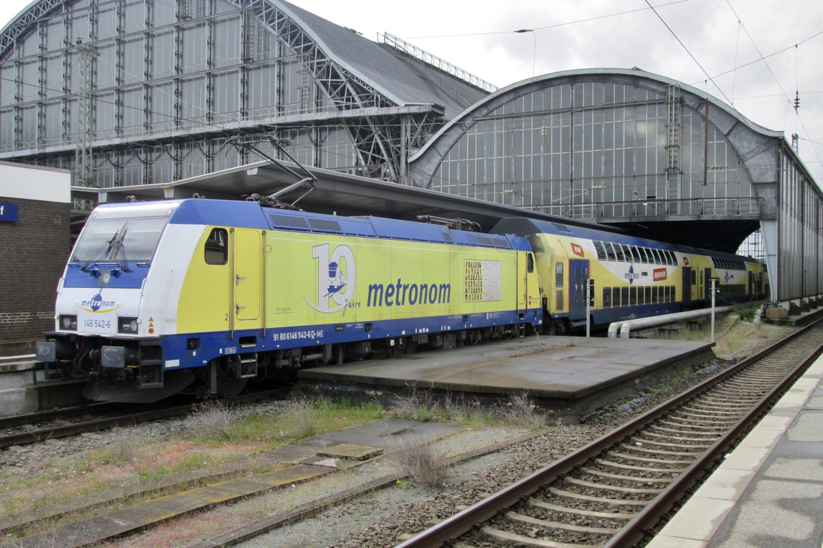 Metronom feiert das 10 jahriges Jubilum in Bremen Hbf am 27 April 2016. 