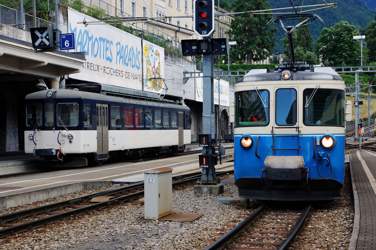 MOB: Zur Zeit ist der Bahnhof Montreux noch immer die Hochburg der ABDe 8/8 (4001-4004) Triebzüge aus den Jahren 1968, die bald durch neue Fahrzeuge ersetzt werden.
Abstellanlage Montreux mit den ABDe 8/8 4001  SCHWEIZ  und ABDe 8/8 4003  BERN  am 19. Juni 2016.
Foto: Walter Ruetsch 