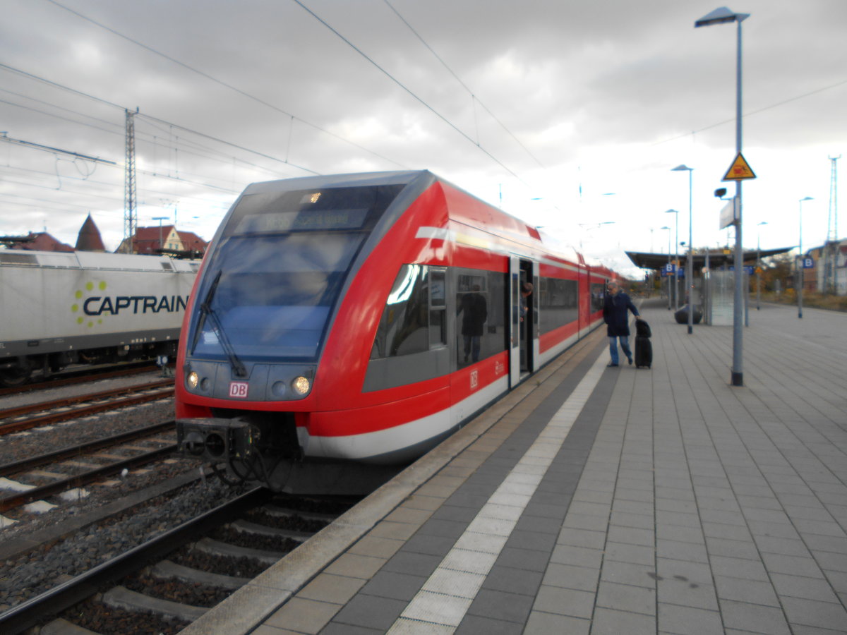 Nachdem mich der 646 013,am 27.Oktober 2018,von Berlin Gesundbrunnen bis Angermünde gebrachte hatte und Dieser weiter nach Szczecin fuhr,fotografierte ich Diesen in Angermünde.