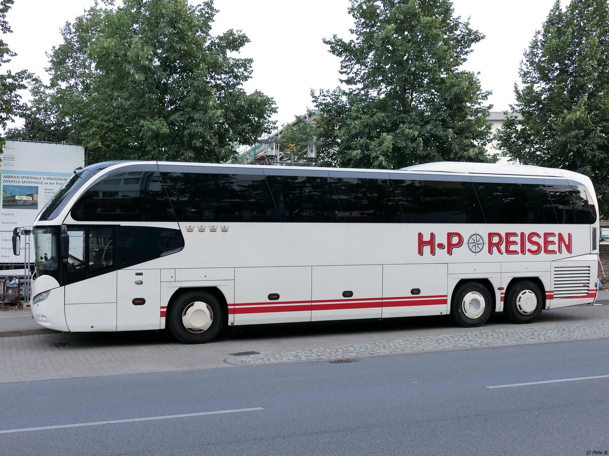 Neoplan Cityliner von H-P Reisen aus Deutschland in Neubrandenburg.