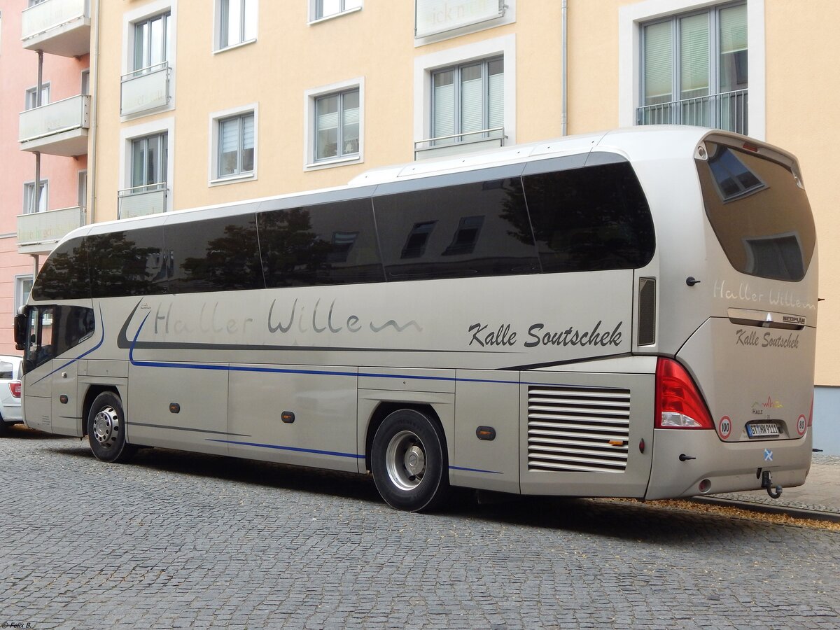 Neoplan Cityliner von Haller Willem Busreisen aus Deutschland in Neubrandenburg.