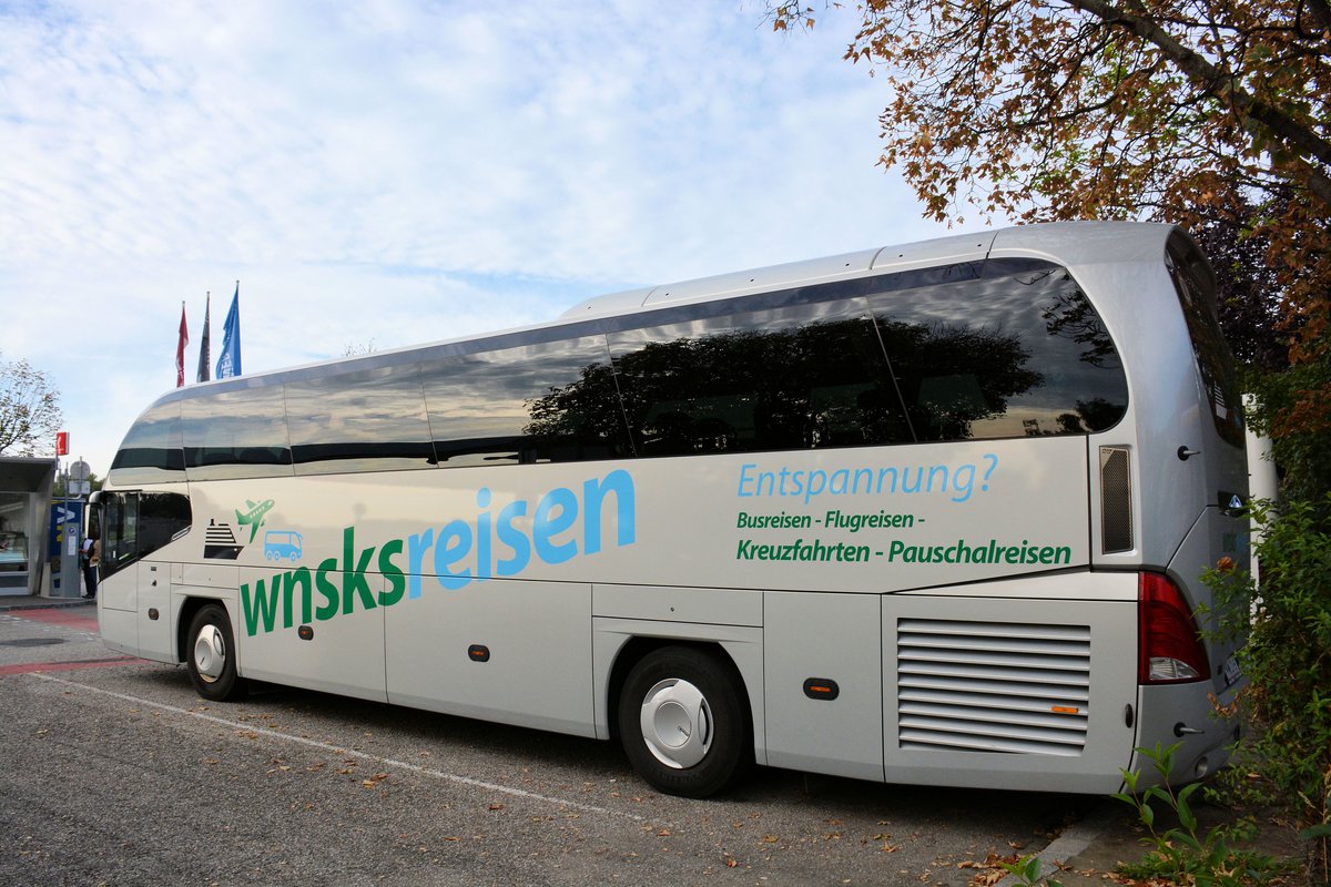Neoplan Cityliner von wnsks aus Nieder�sterreich in Krems gesehen.