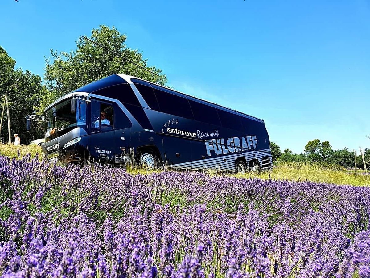 Neoplan STARLINER von der FULGRAFF Touristik aus der BRD. Bildleihgabe von Fulgraff.