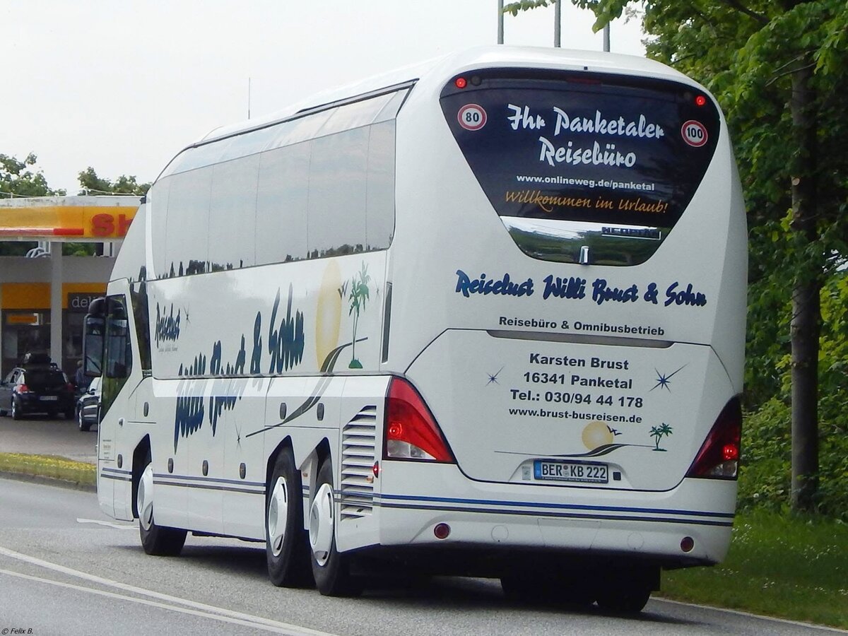 Neoplan Starliner von Karsten Brust aus Deutschland in Sassnitz.